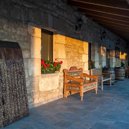 Albergue Turistico "La Fabrica" Tardajos Kültér fotó