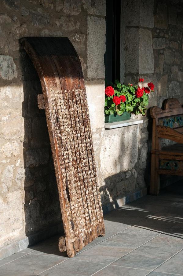 Albergue Turistico "La Fabrica" Tardajos Kültér fotó