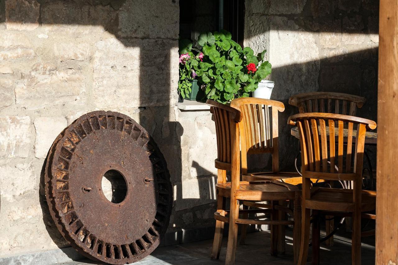 Albergue Turistico "La Fabrica" Tardajos Kültér fotó
