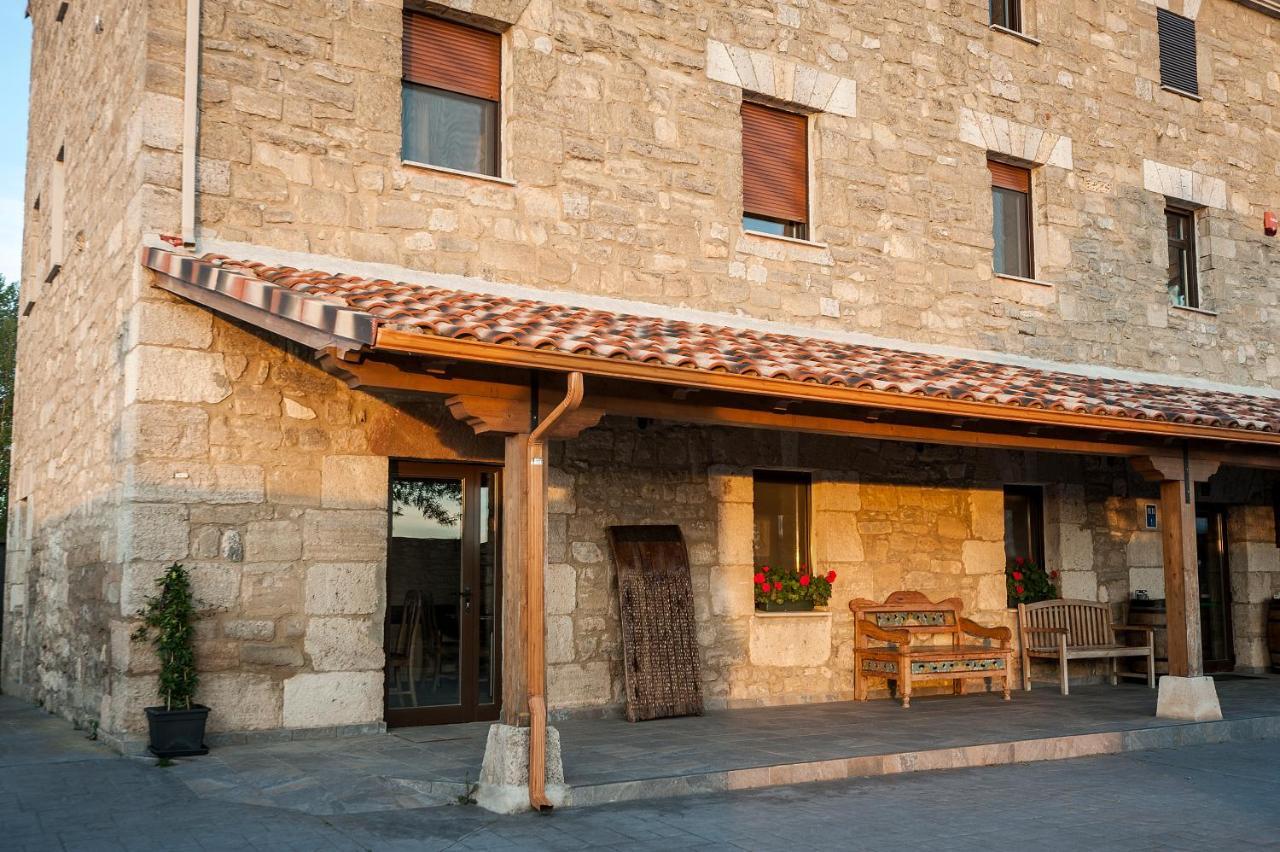 Albergue Turistico "La Fabrica" Tardajos Kültér fotó